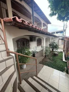 Casa com 3 Quartos à venda, 250m² no Valparaíso, Serra
