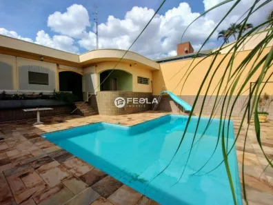 Casa com 4 Quartos para alugar, 337m² no Jardim da Colina, Americana