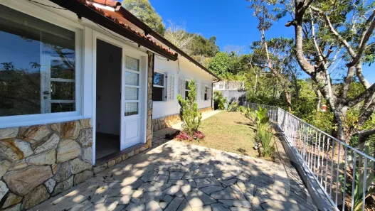Casa de Condomínio com 2 Quartos à venda, 194m² no Araras, Petrópolis