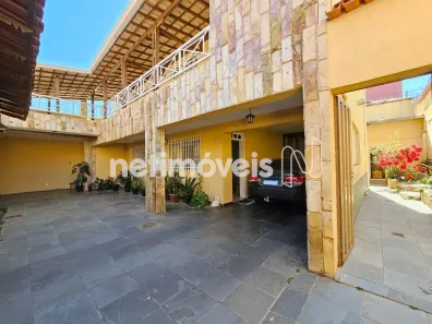 Casa com 5 Quartos à venda, 300m² no Paraíso, Belo Horizonte