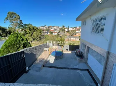Casa com 4 Quartos à venda, 400m² no Serraria, São José
