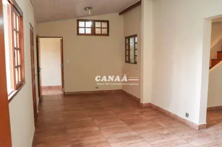 Sobrado com 5 Quartos à venda, 200m² no Jardim Santa Cecília, Taboão da Serra