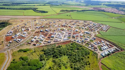 Lote/Terreno à venda, 753m² no Residencial Colinas do Engenho I, Limeira