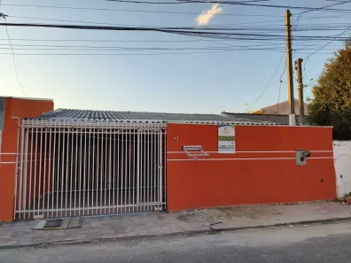 Casa com 4 Quartos à venda, 150m² no Cajuru, Curitiba