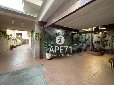 Casa com 3 Quartos à venda, 244m² no Vila Mariana, São Paulo