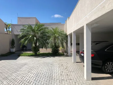 Casa com 4 Quartos à venda, 244m² no Centro, Guarapuava