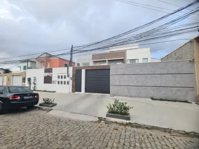 Casa de Condomínio com 2 Quartos à venda, 85m² no Jardim Flamboyant, Cabo Frio
