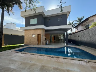 Casa de Condomínio com 4 Quartos para alugar, 322m² no Jardins Madri, Goiânia