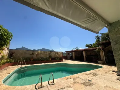 Casa com 3 Quartos à venda, 395m² no Santa Teresa, Rio de Janeiro