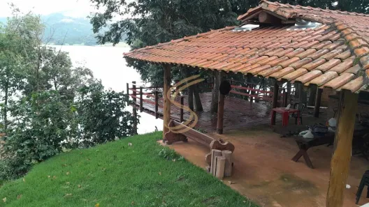 Fazenda/Sítio com 2 Quartos à venda, 1400m² no , Caconde