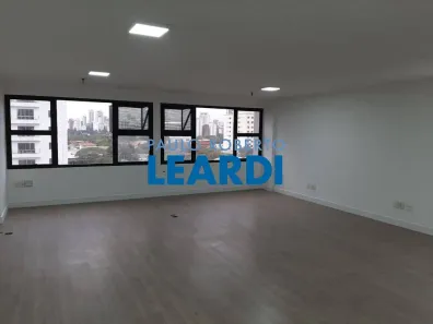 Sala Comercial à venda, 52m² no Recanto Paraíso, São Paulo