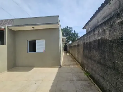 Casa com 2 Quartos à venda, 55m² no Balneário dos Golfinhos, Caraguatatuba
