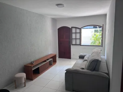 Casa de Condomínio com 2 Quartos à venda, 75m² no Palmeiras, Cabo Frio
