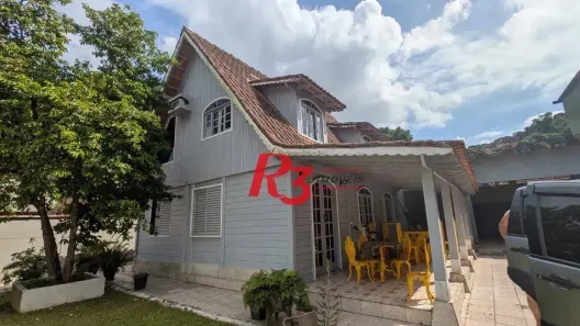 Sobrado com 2 Quartos à venda, 185m² no Morro Nova Cintra, Santos