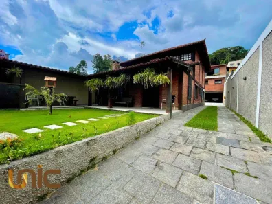 Casa com 4 Quartos à venda, 283m² no Tijuca, Teresópolis