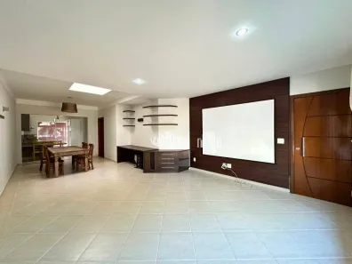 Casa de Condomínio com 3 Quartos para alugar, 150m² no Aragarça, Londrina