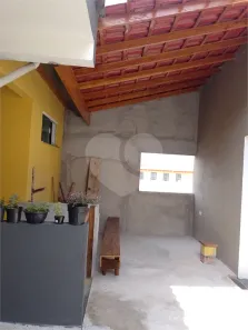 Casa com 2 Quartos à venda, 337m² no Jardim Layr, Mogi das Cruzes