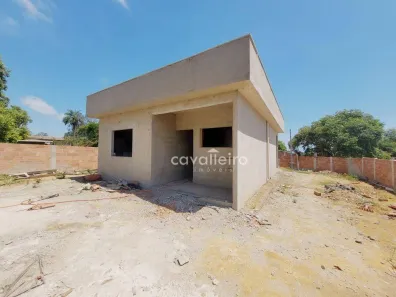 Casa com 2 Quartos à venda, 72m² no Jacaroá, Maricá