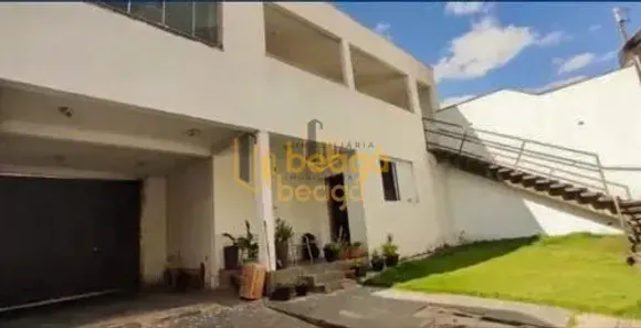 Casa com 6 Quartos para alugar, 220m² no Alípio de Melo, Belo Horizonte