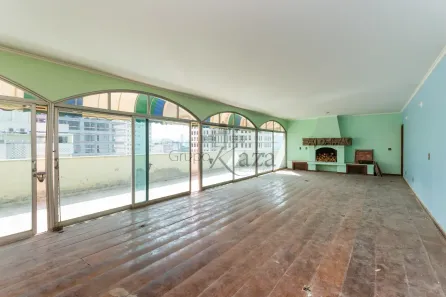 Apartamento com 3 Quartos à venda, 247m² no Jardim Europa, São Paulo