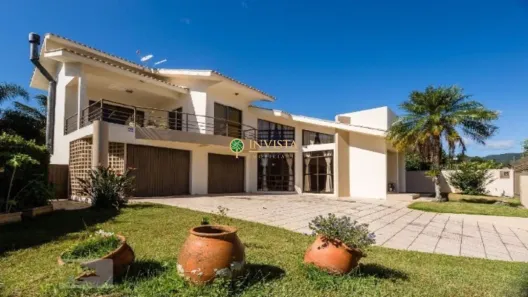 Casa com 5 Quartos à venda, 323m² no Itacorubi, Florianópolis