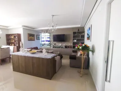 Apartamento com 3 Quartos à venda, 150m² no Estreito, Florianópolis