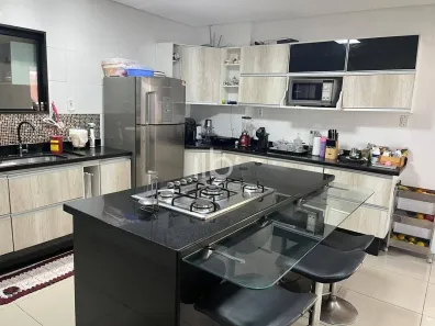 Apartamento com 3 Quartos à venda, 170m² no Zildolândia, Itabuna