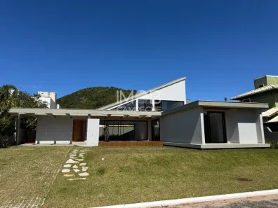 Casa com 3 Quartos à venda, 366m² no Rio Tavares, Florianópolis