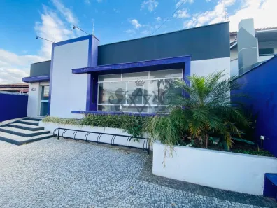 Ponto Comercial com 10 Quartos à venda, 386m² no Centro, Caraguatatuba