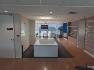 Sala Comercial para alugar, 210m² no Itaim Bibi, São Paulo