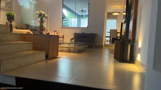 Casa de Condomínio com 4 Quartos para alugar, 350m² no Alphaville (Abrantes), Camaçari