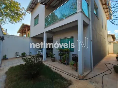 Casa com 3 Quartos à venda, 105m² no Sapucaias III, Contagem