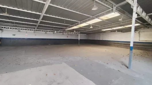 Galpão/Depósito/Armazém para alugar, 600m² no Prado, Belo Horizonte