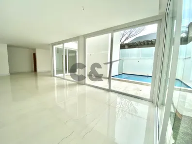 Casa de Condomínio com 4 Quartos à venda, 430m² no Jardim Petrópolis, São Paulo