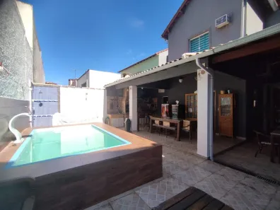 Casa de Condomínio com 3 Quartos à venda, 200m² no Lins de Vasconcelos, Rio de Janeiro