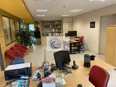Sala Comercial para venda ou aluguel, 180m² no Santo Amaro, São Paulo