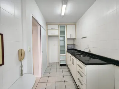 Apartamento com 2 Quartos à venda, 61m² no Coqueiros, Florianópolis