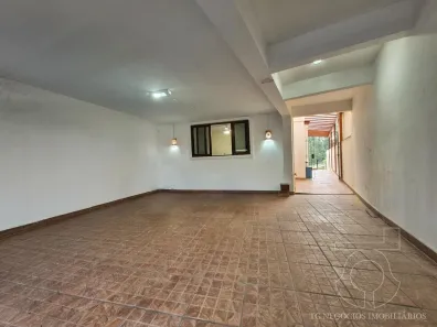 Casa de Condomínio com 4 Quartos à venda, 208m² no Jardim Olympia, São Paulo