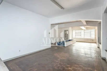 Galpão/Depósito/Armazém para alugar, 550m² no São Geraldo, Porto Alegre