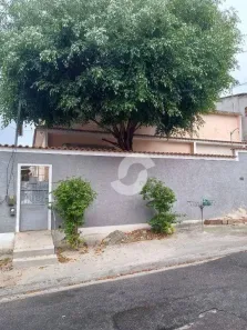Casa com 2 Quartos à venda, 132m² no Trindade, São Gonçalo