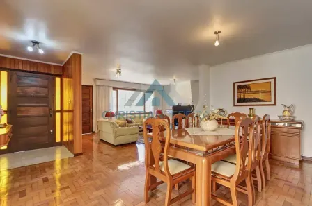 Casa com 3 Quartos à venda, 266m² no Jardim Lindóia, Porto Alegre