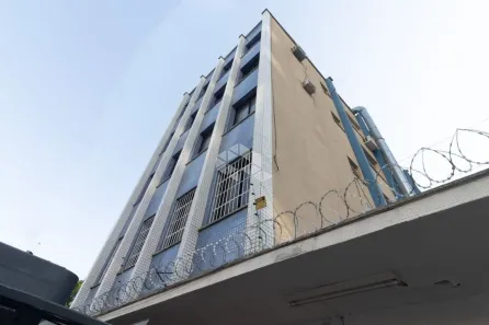 Sala Comercial à venda, 32m² no Independência, Porto Alegre