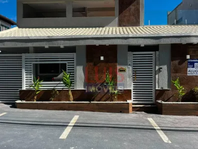 Casa com 3 Quartos para alugar, 218m² no São Francisco, Niterói