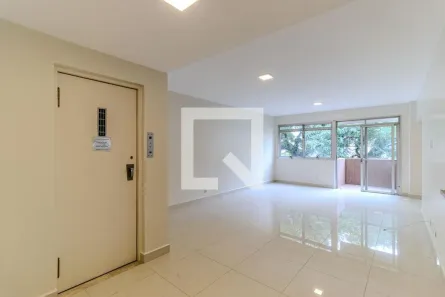 Apartamento com 3 Quartos à venda, 209m² no Jardim Portal I e II, São Paulo