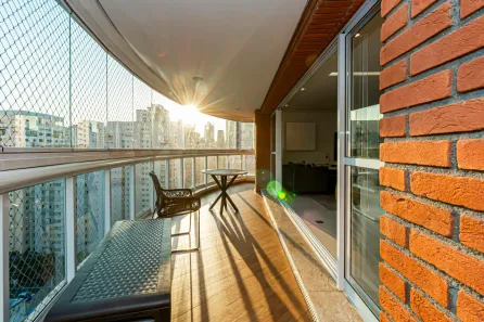 Apartamento com 4 Quartos à venda, 210m² no Moema, São Paulo