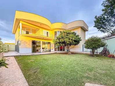 Casa de Condomínio com 4 Quartos à venda, 550m² no Castelo, Tremembé