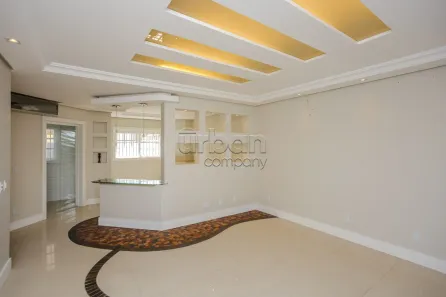 Casa com 3 Quartos à venda, 136m² no Centro, Canoas