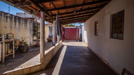 Casa com 4 Quartos à venda, 325m² no Vila Jardim São Judas Tadeu, Goiânia