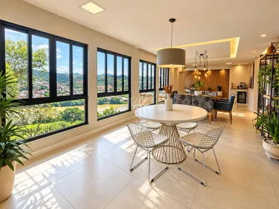 Casa com 3 Quartos à venda, 271m² no Jardim Suíça, Volta Redonda