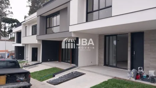 Casa de Condomínio com 3 Quartos à venda, 133m² no Santa Cândida, Curitiba